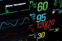 ICU monitor, showing values for cardiac frequency, O2 saturation, arterial pressure, CO2ef, FRva and pulse.