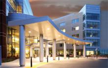 Permeable pavement in the parking area allows rainwater to filter into the ground at Modesto Medical Center in California. Solar panels generate enough electricity to power up to 20 homes.